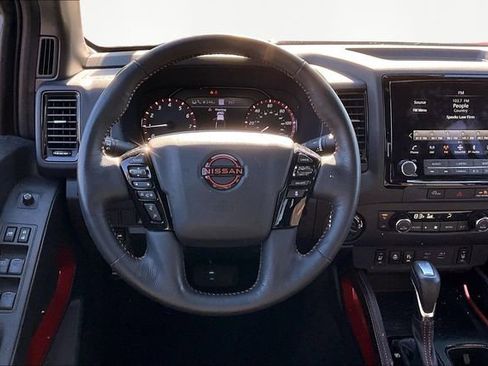 Used 2023 Nissan Frontier PRO-4X w/ Pro Convenience Package image 8