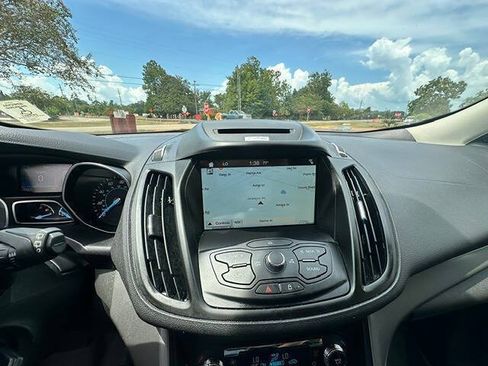 Used 2016 Ford Escape SE w/ SE Chrome Package AWD/4WD image 14