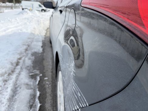 Used 2011 Hyundai Elantra GLS w/ Preferred Equipment Pkg 3 image 14