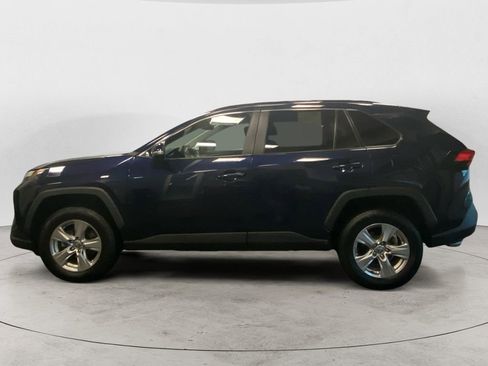 Used 2022 Toyota RAV4 XLE image 2