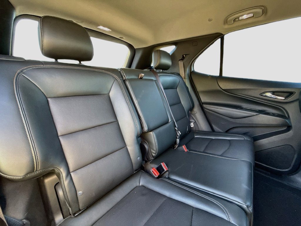 Used 2018 Chevrolet Equinox Premier w/ Infotainment II Package AWD/4WD image 38