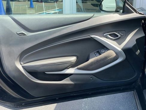 Used 2020 Chevrolet Camaro SS image 18