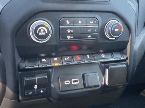 Used 2023 Chevrolet Silverado 1500 Custom Trail Boss w/ LPO, Dark Essentials Package image 29