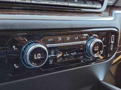 New 2026 GMC Sierra 1500 Elevation w/ Elevation Premium Package image 7