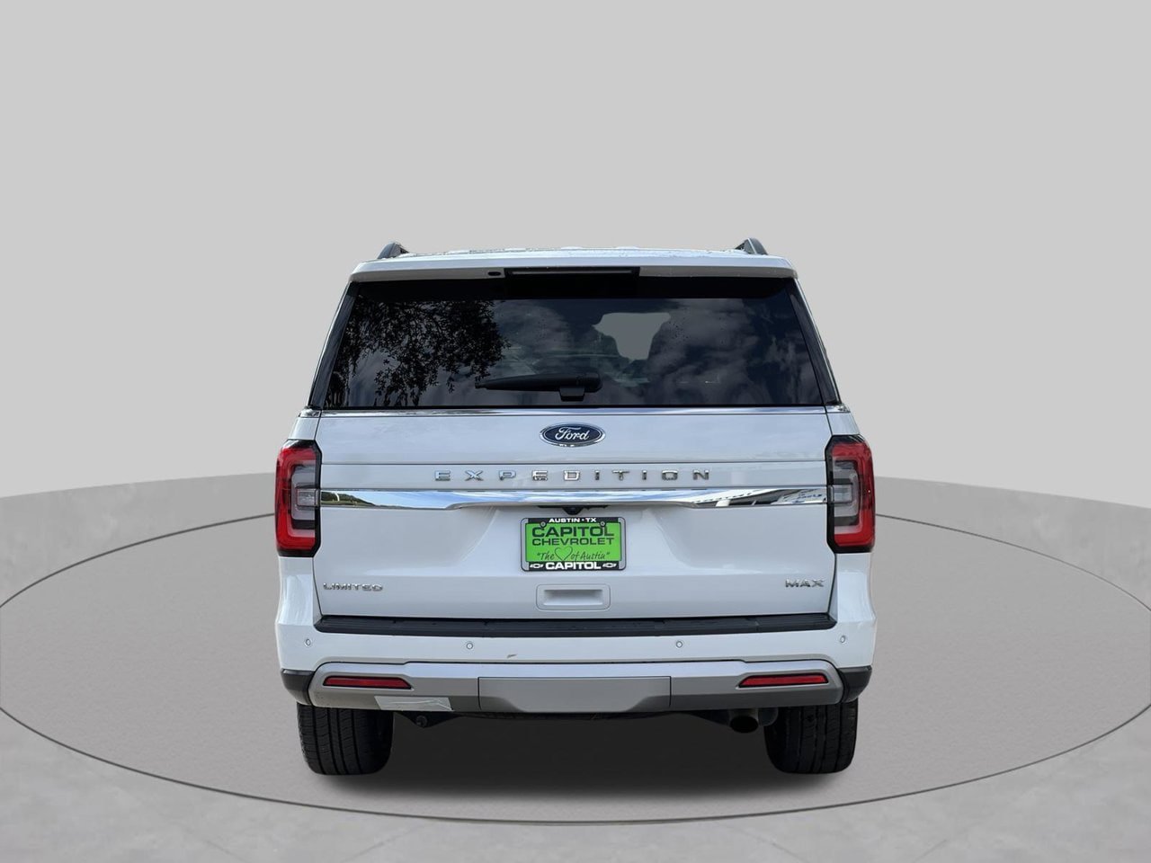 Used 2024 Ford Expedition Max Limited AWD/4WD image 4
