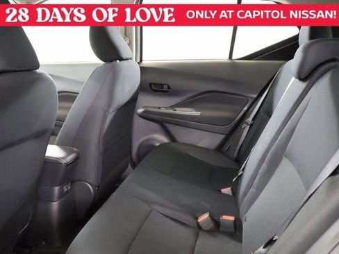 New 2025 Nissan Kicks Play S image 28