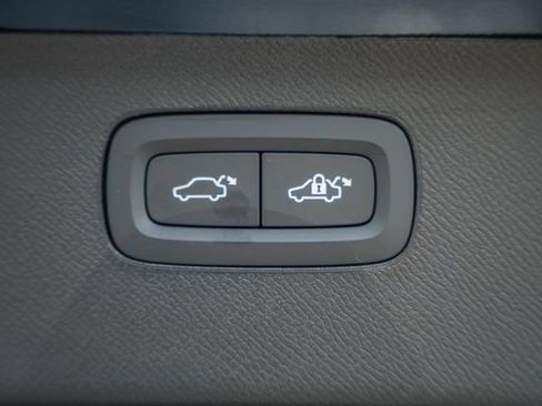 New 2026 Volvo XC90 B6 Ultra AWD/4WD image 19