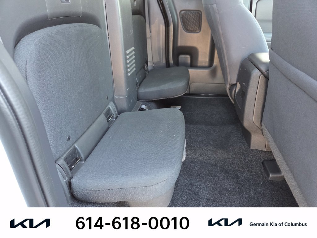 Used 2023 Nissan Frontier S w/ Technology Package AWD/4WD image 19