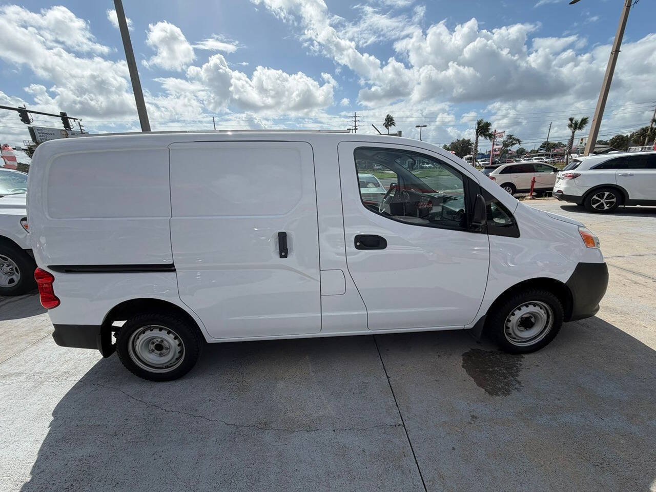 Used 2017 Nissan NV200 S w/ Cruise Control Package FWD image 12