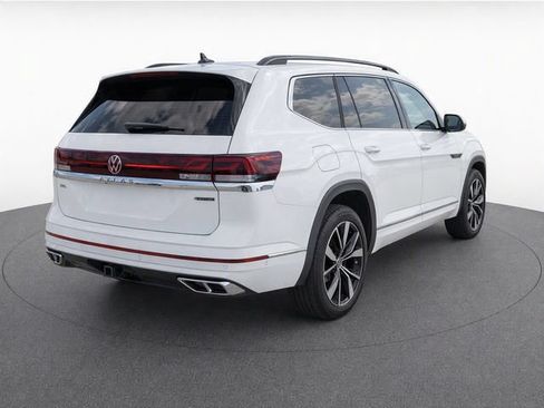 Used 2024 Volkswagen Atlas SEL Premium R-Line AWD/4WD image 4