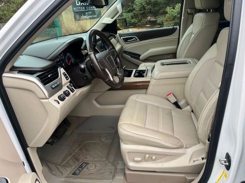 Used 2019 GMC Yukon Denali w/ Open Road Package image 5