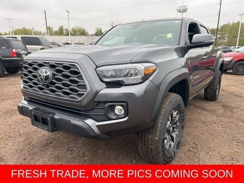 Used 2023 Toyota Tacoma TRD Off-Road w/ Advanced Technology Package AWD/4WD image 1