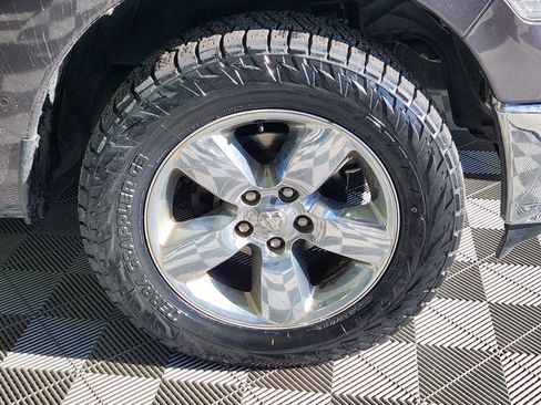 Used 2017 RAM 1500 Big Horn image 9