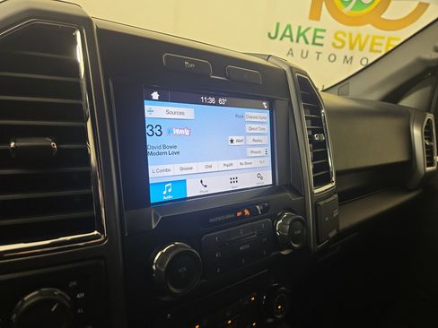 Used 2016 Ford F150 XLT w/ Equipment Group 302A Luxury image 19