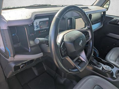 Used 2023 Ford Bronco Black Diamond image 9