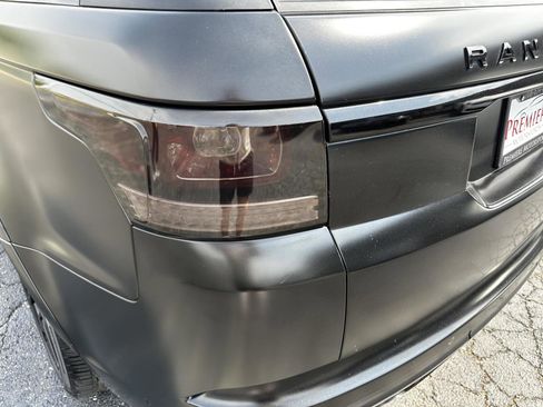 Used 2017 Land Rover Range Rover Sport SVR AWD/4WD image 18