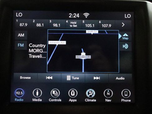 Used 2018 RAM 2500 Laramie w/ Convenience Group image 14