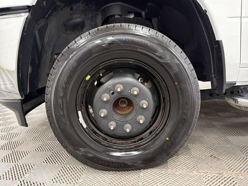 Used 2023 RAM 3500 Big Horn w/ Level 1 Equipment Group image 10