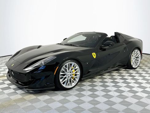 Used 2023 Ferrari 812 GTS RWD image 30