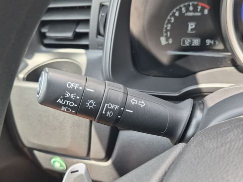 Used 2020 Honda Fit EX image 27