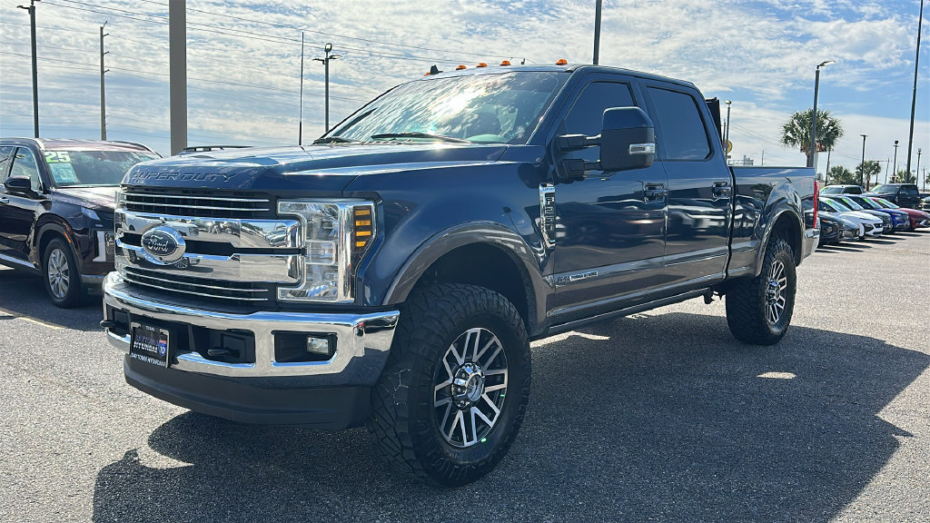 Used 2019 Ford F250 Lariat w/ Lariat Ultimate Package AWD/4WD image 10