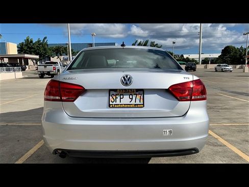 Used 2014 Volkswagen Passat 1.8T Wolfsburg Edition FWD image 6