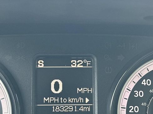 Used 2019 RAM 1500 Express w/ Express Value Package image 21