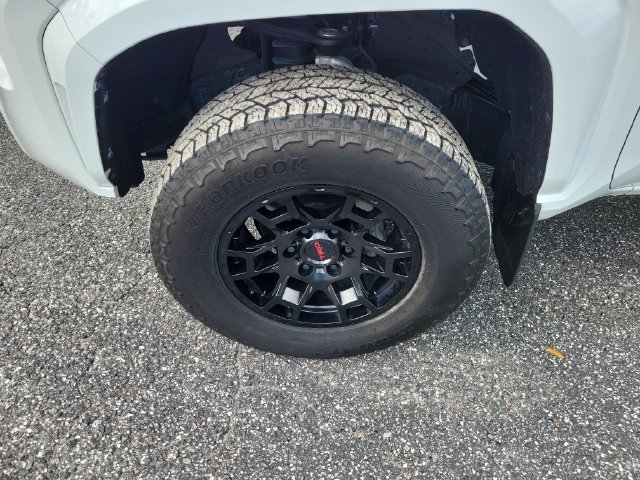 Used 2024 Toyota Tacoma SR5 RWD image 5