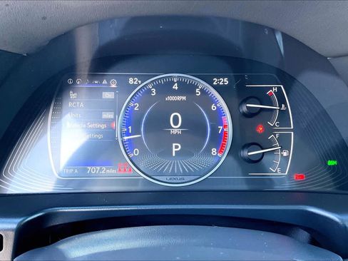 Used 2025 Lexus ES 350 image 24