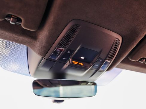 Certified 2020 Porsche Taycan Turbo image 21