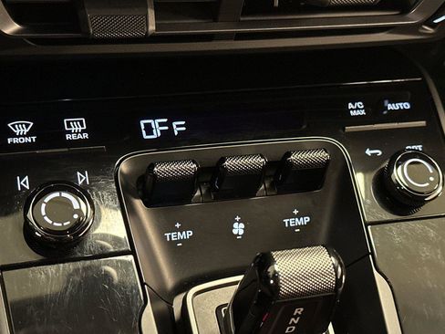 Used 2023 Porsche 911 Carrera GTS image 19