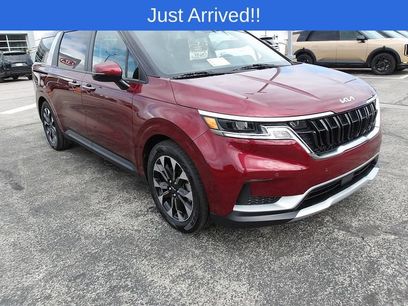 Used 2024 Kia Carnival EX