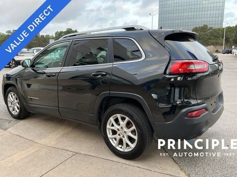 Used 2016 Jeep Cherokee Latitude FWD image 4