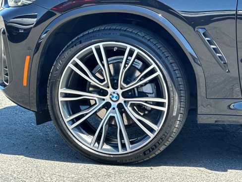 Used 2023 BMW X4 xDrive30i w/ M Sport Package AWD/4WD image 26