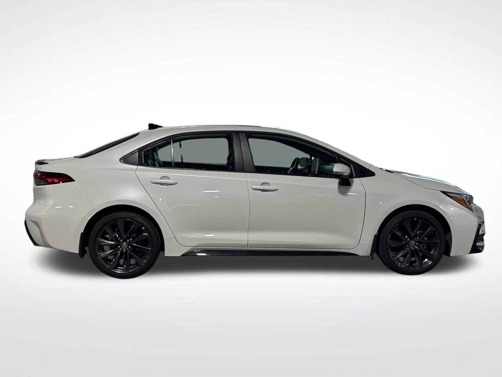 Used 2026 Toyota Corolla XSE FWD image 11