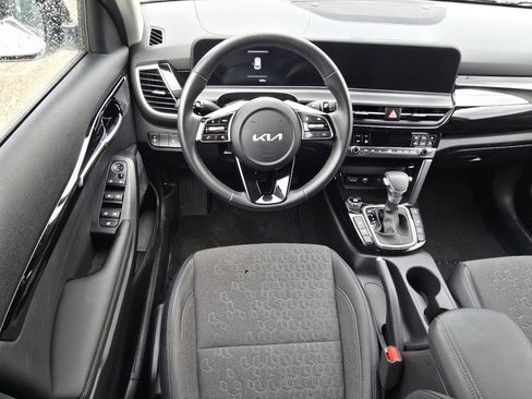 Used 2026 Kia Seltos S image 19