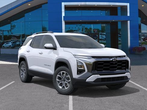 New 2026 Chevrolet Equinox ACTIV w/ Convenience Package III AWD/4WD image 37