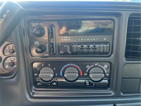 Used 2000 GMC Sierra 1500 SL RWD image 13