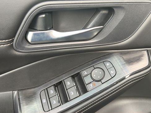 Certified 2023 Nissan Rogue SV w/ SV Premium B Package AWD/4WD image 20