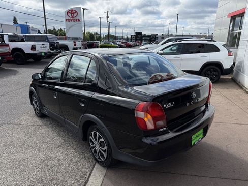 Used 2002 Toyota Echo Sedan FWD image 4