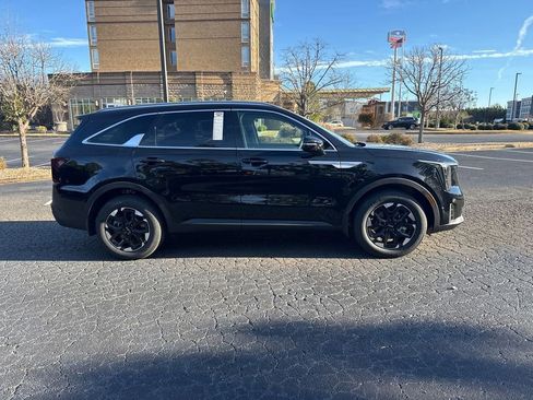 New 2026 Kia Sorento S FWD image 8