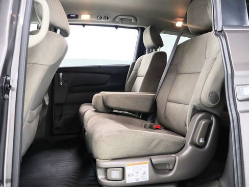 Used 2015 Honda Odyssey EX image 19