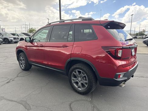 Certified 2024 Honda Passport TrailSport image 9