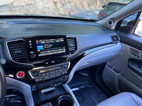 Used 2021 Honda Pilot Elite image 17