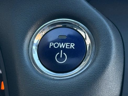 Used 2017 Lexus CT 200h image 25