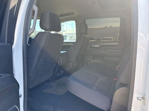 Used 2024 Chevrolet Silverado 2500 LT image 8