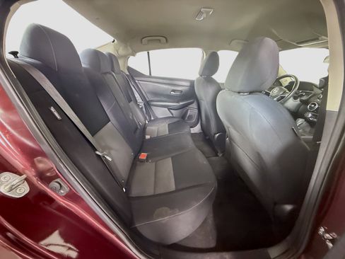 Used 2021 Nissan Sentra SV image 27