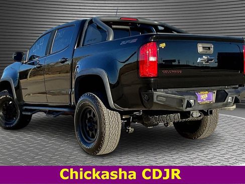 Used 2018 Chevrolet Colorado ZR2 w/ ZR2 Midnight Special Edition image 4