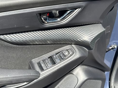 Certified 2025 Subaru Ascent Premium w/ Premium Package image 18