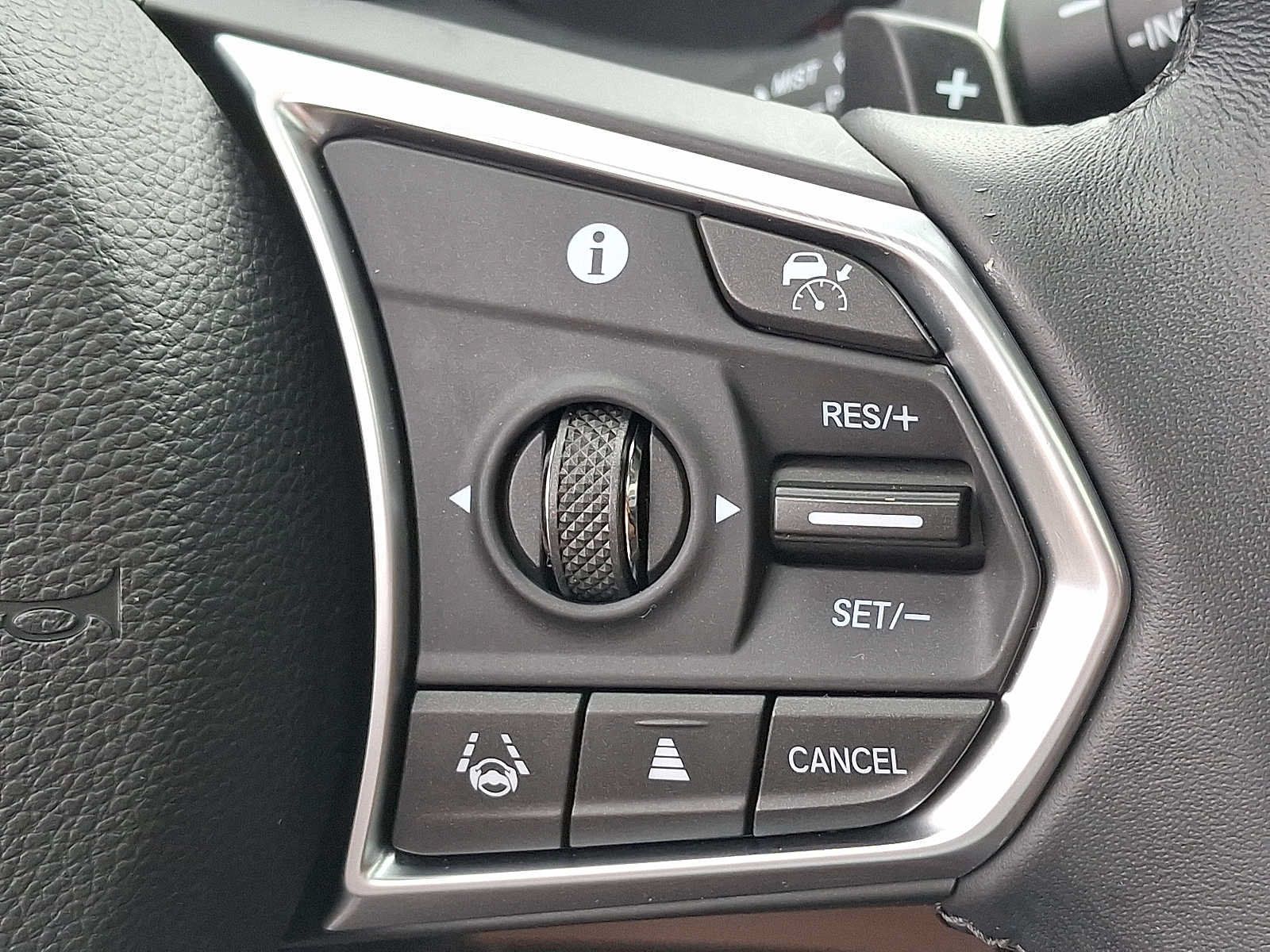 Certified 2024 Acura RDX w/ Technology Package AWD/4WD image 24